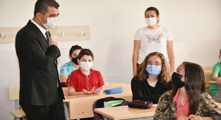 Yüz yüze eğitimde katılımın yüksek olması velilere verilen güvenle sağlandı