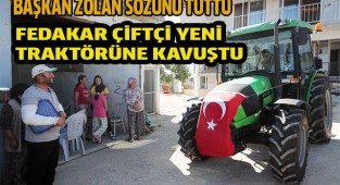 Fedakar çiftçi yeni traktörüne Büyükşehir ile kavuştu