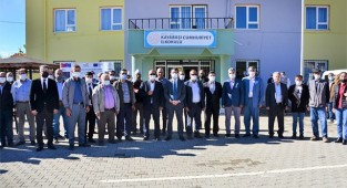 Kekik tarla okulunda ilk ders zili çaldı
