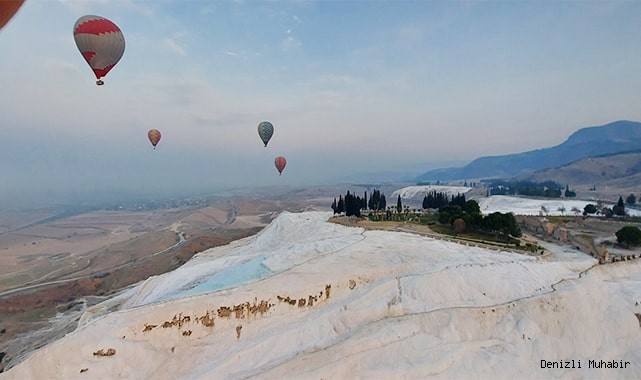 Özel sporcular balonda Pamukkale'yi semadan gördü