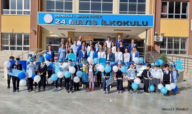 Sarayköy 24 Mayıs İlkokulu’ndan otizm farkındalık yürüyüşü