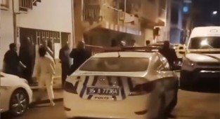 İzmir’de yabancı uyruklu adam tartıştığı eşini öldürdü