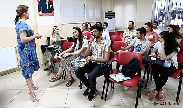 Denizli'de Hamilelik ve Evlilik Okulu eğitim vermeye devam ediyor