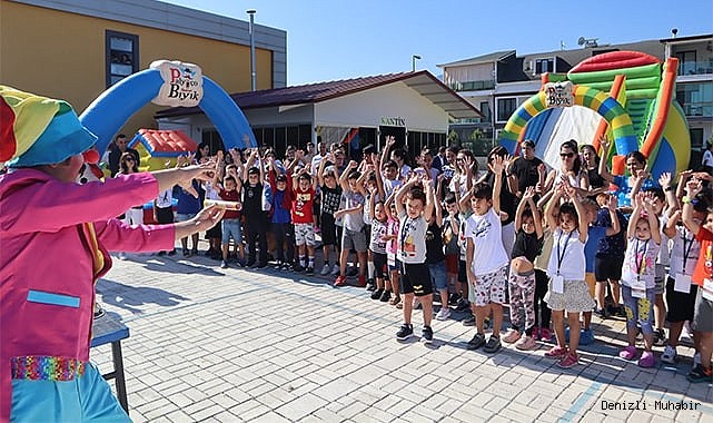 MİNİK ÖĞRENCİLER OKULA MERHABA FESTİVALİNDE DOYASIYA EĞLENDİ