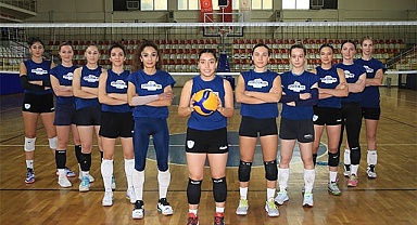 PAMUKKALE BELEDİYESPOR SEZONA İDDİALI BAŞLIYOR