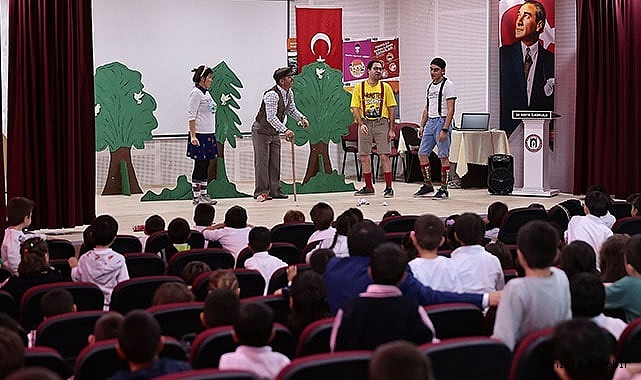 Çocuklara tiyatro ile çevre bilinci aşılanıyor