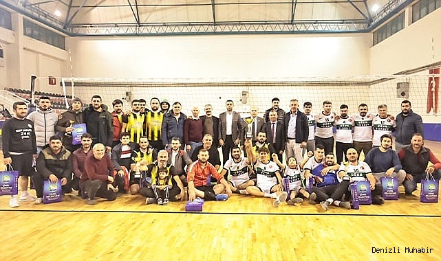 VOLEYBOLDA ÇİVRİL ŞAMPİYONU KIZILCASÖĞÜT
