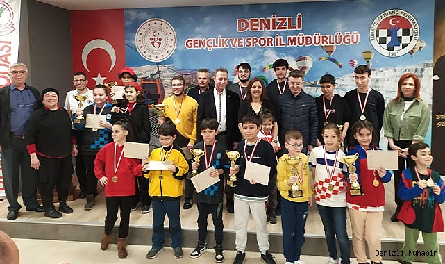 14 MART TIP BAYRAMI SATRANÇ TURNUVASI DÜZENLENDİ