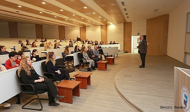 PAÜ’de Deprem Semineri Verildi