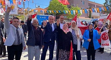 MHP’li Yusuf Garip, Güney’de yoğun ilgiyle karşılandı