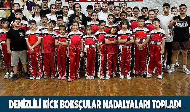 Denizlili kick boksçular madalyaları topladı