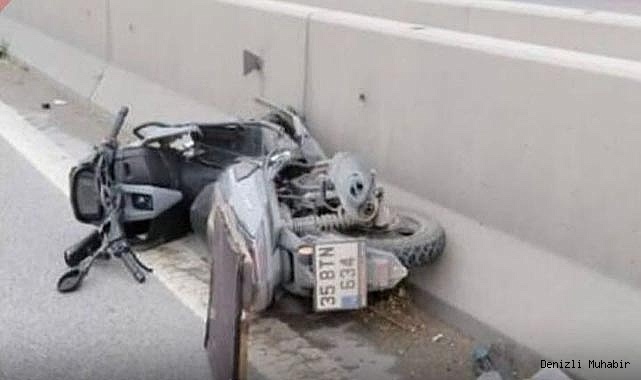 Otomobilin çarptığı motokurye hayatını kaybetti