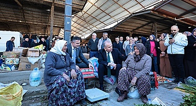 Başkan Zolan Serinhisar’da hemşehrileriyle kucaklaştı
