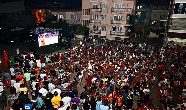 Büyükşehir’den çeyrek finale özel 7 dev ekran