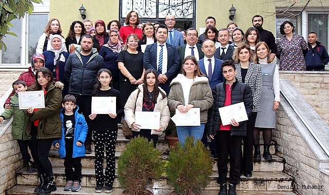 Verem'i anlatıp, ödül kazandılar