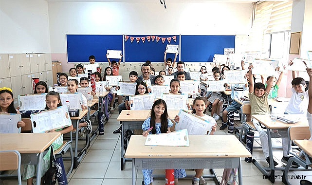 Denizli’de 192 bin 827 öğrenci karne heyecanı yaşadı