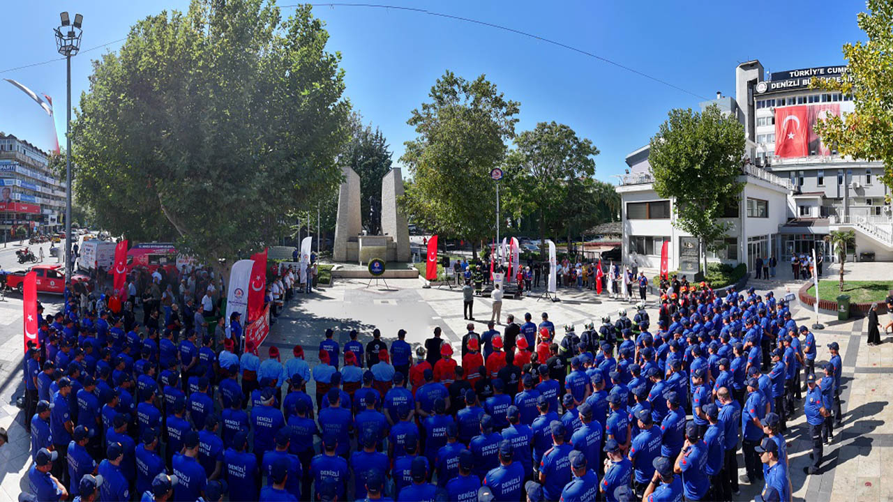 Ateş savaşçıları 311. yılı gururla kutladı