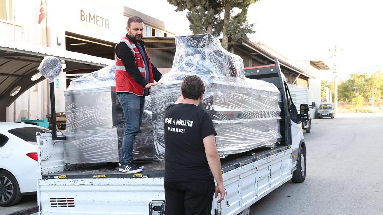 KARESİ BELEDİYESİ, DENİZLİ'DEN MAMA MAKİNESİ ALDI
