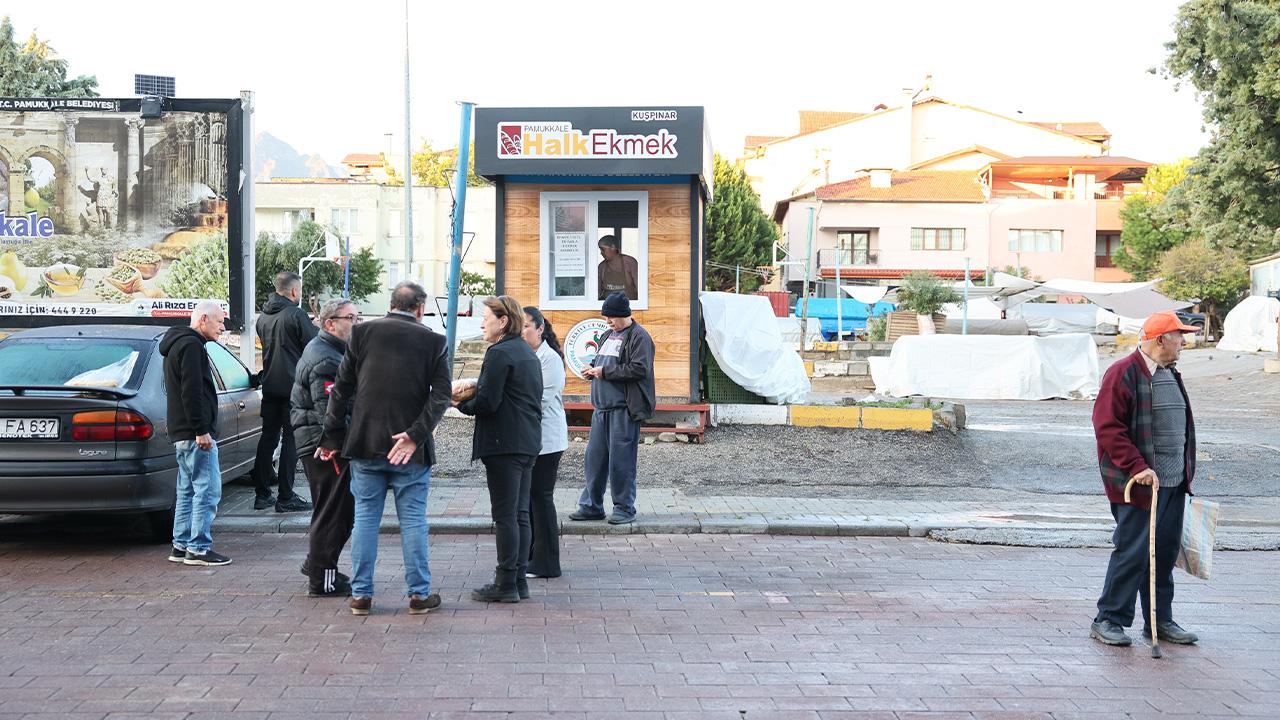 PAMUKKALE’DE HALK EKMEK 19 BÜFE'YE ULAŞTI