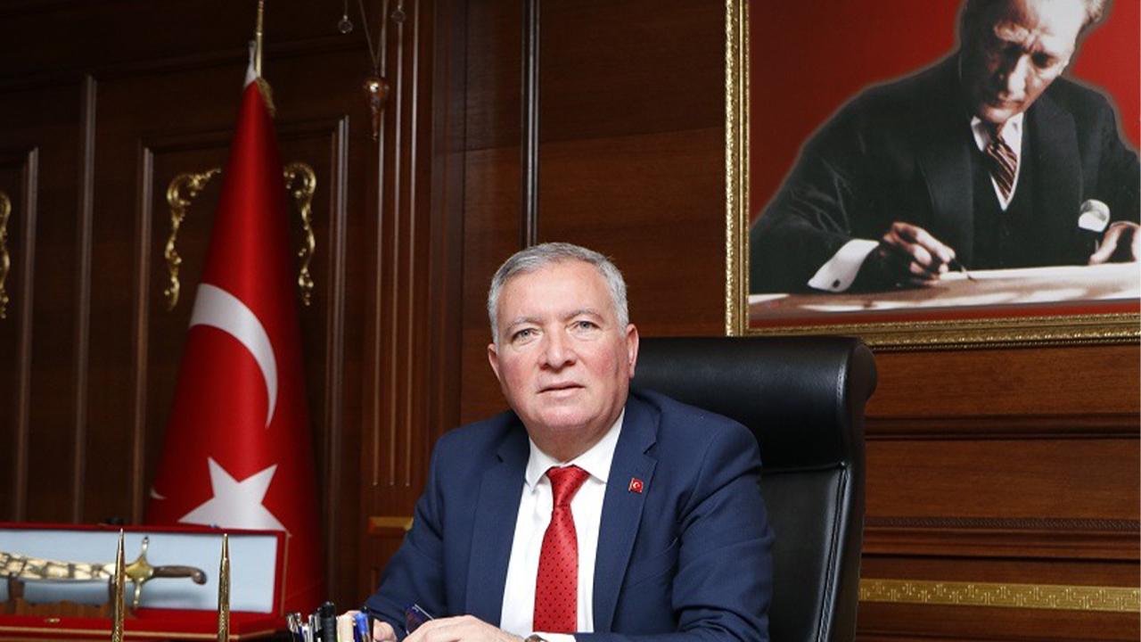 Honaz Belediye Başkanı Kepenek’ten Kadınlar Günü Mesajı