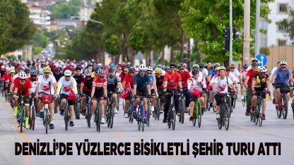 Denizli’de yüzlerce bisikletli şehir turu attı