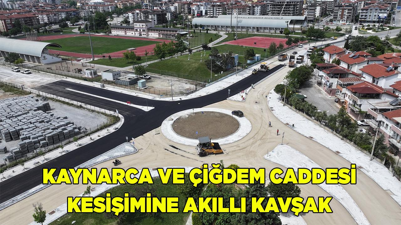 Kaynarca ve Çiğdem Caddesine akıllı kavşak düzenlemesi
