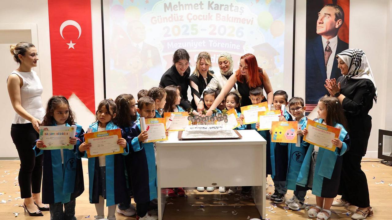 MERKEZEFENDİ’DE KREŞ ÖĞRENCİLERİNİN MEZUNİYET SEVİNCİ