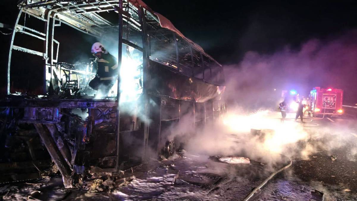 Sarayköy'de Yolcu Otobüsü Yangını 8 ölü 34 yaralı