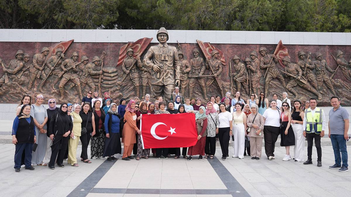 Kırsalın Kadınları Çanakkale Yolunda