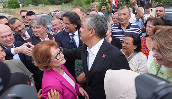 Özgür Özel Denizli’de Coşkuyla Karşılandı
