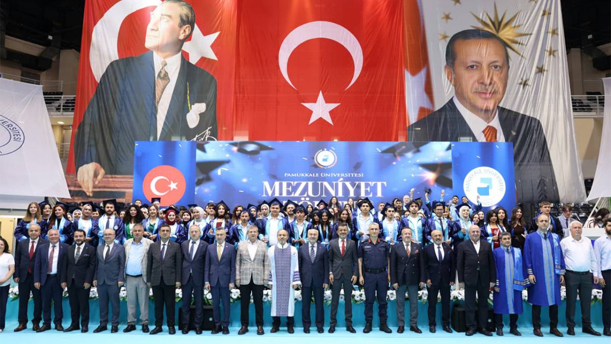 PAÜ Mezuniyet Coşkusu Muhteşem Törenle Başladı