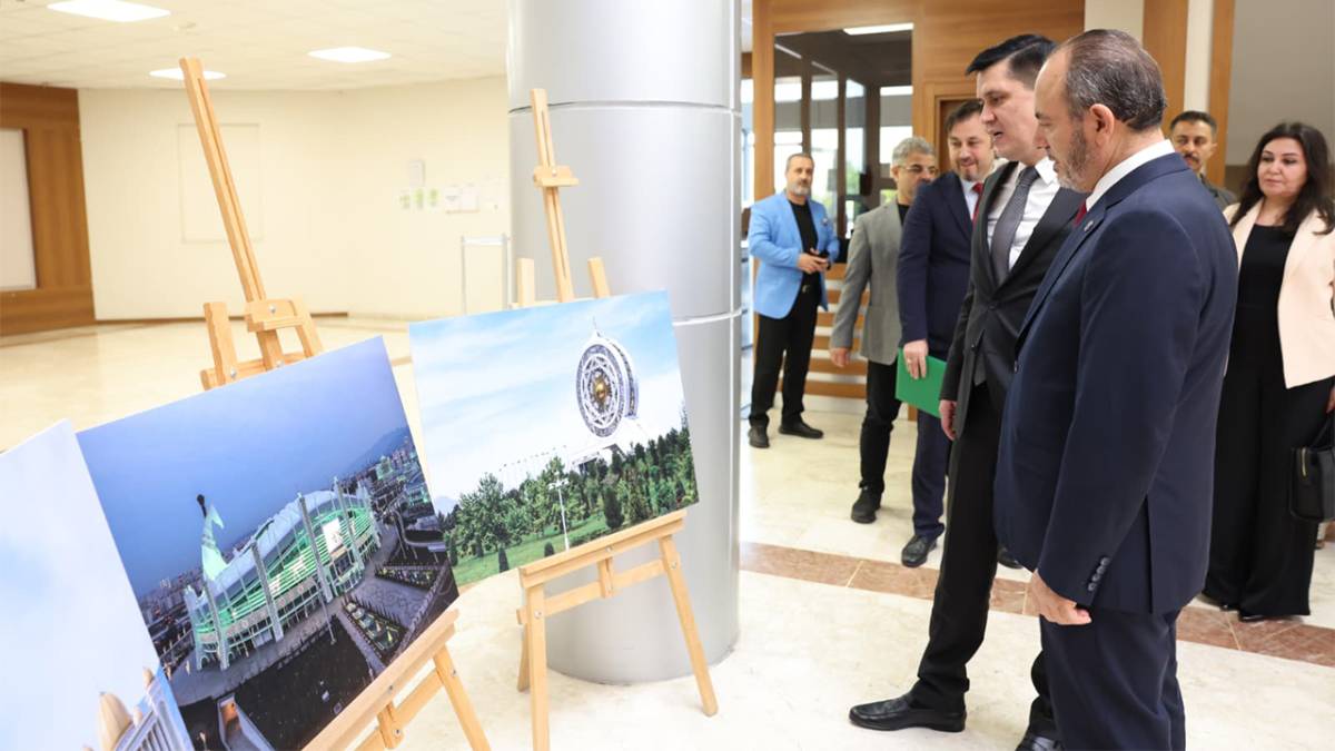 PAÜ’de Türkmenistan’ın Bağımsızlığının 35. Yılı Kutlandı