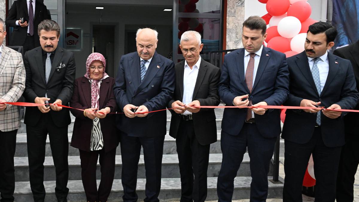 ISMAHAN - CEVAT BAYAZİT AİLE SAĞLIĞI MERKEZİ AÇILDI