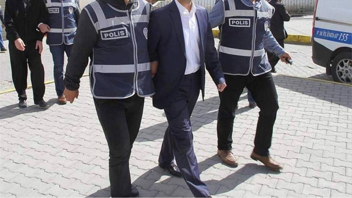 Denzli'de Şafak Vakti Kapsamlı FETÖ Operasyonu