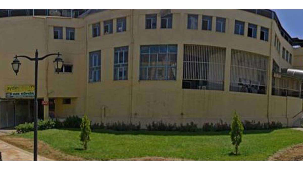 Kaleiçi pazar yerinin yıkılıp yenilenmesine şartlı izin